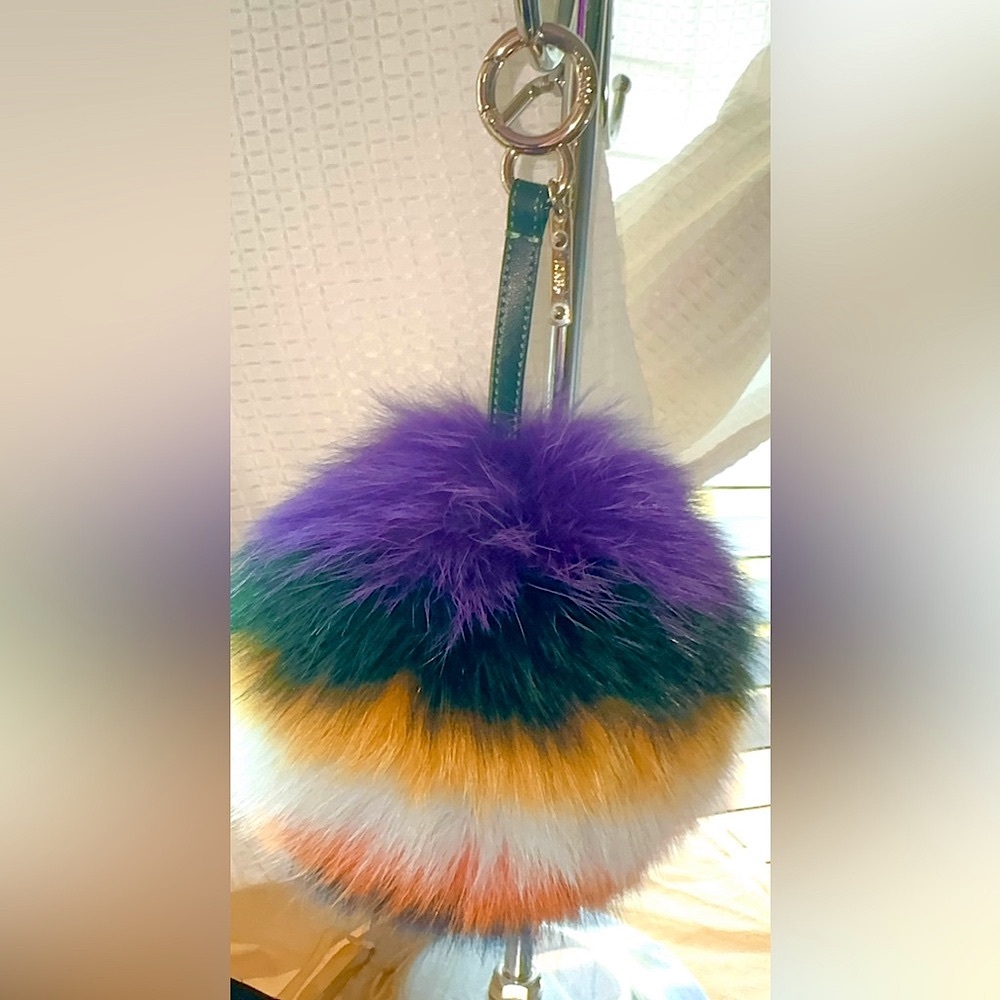 NWOT Authentic Fendi Multicolored Stripe XL Genuine Fox Fur Bag Charm - Picture 1 of 10